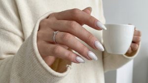 Какой маникюр сделать для формы ногтей «миндаль»