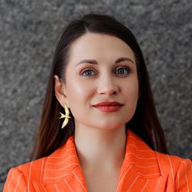 Анастасия Волкова