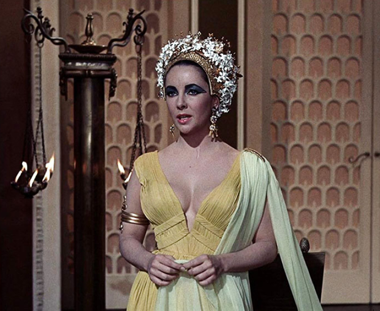 Кадр из фильма «Клеопатра», 1963 г.