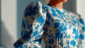 Как русский стиль и мотивы традиционного костюма завоевали мировую моду на подиумах