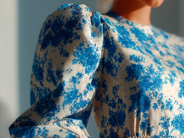 Как русский стиль и мотивы традиционного костюма завоевали мировую моду на подиумах