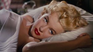 Ретро-ароматы: любимые духи королев, принцесс и кинозвёзд