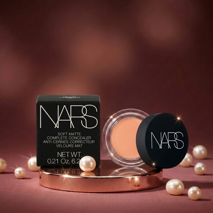 Матовый консилер-шайба от Nars