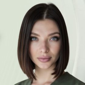Виктория Сикерина
