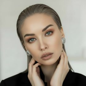 Натали Белова, Парикмахер-стилист