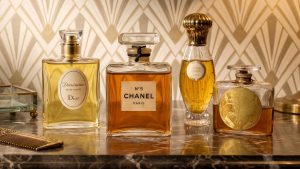 Как один аромат стал легендой и задал тренд: Chanel, Guerlain, Dior, Mugler и другие культовые парфюмы