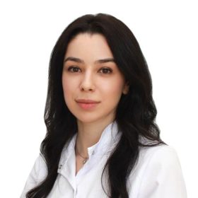 Элина Ахматова, дерматолог