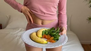 «Менструальное» питание — какие продукты добавить в рацион, чтобы чувствовать себя лучше в цикле