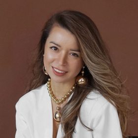 Наталья Варакина, руководитель студии перманента, мастер и тренер-преподаватель по перманентному макияжу и трихопигментации